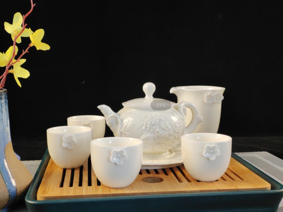 中秋送禮怎么選？來看看定瓷茶具套裝吧(圖2)