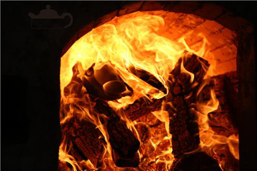 古代柴燒，目前正慢慢消失